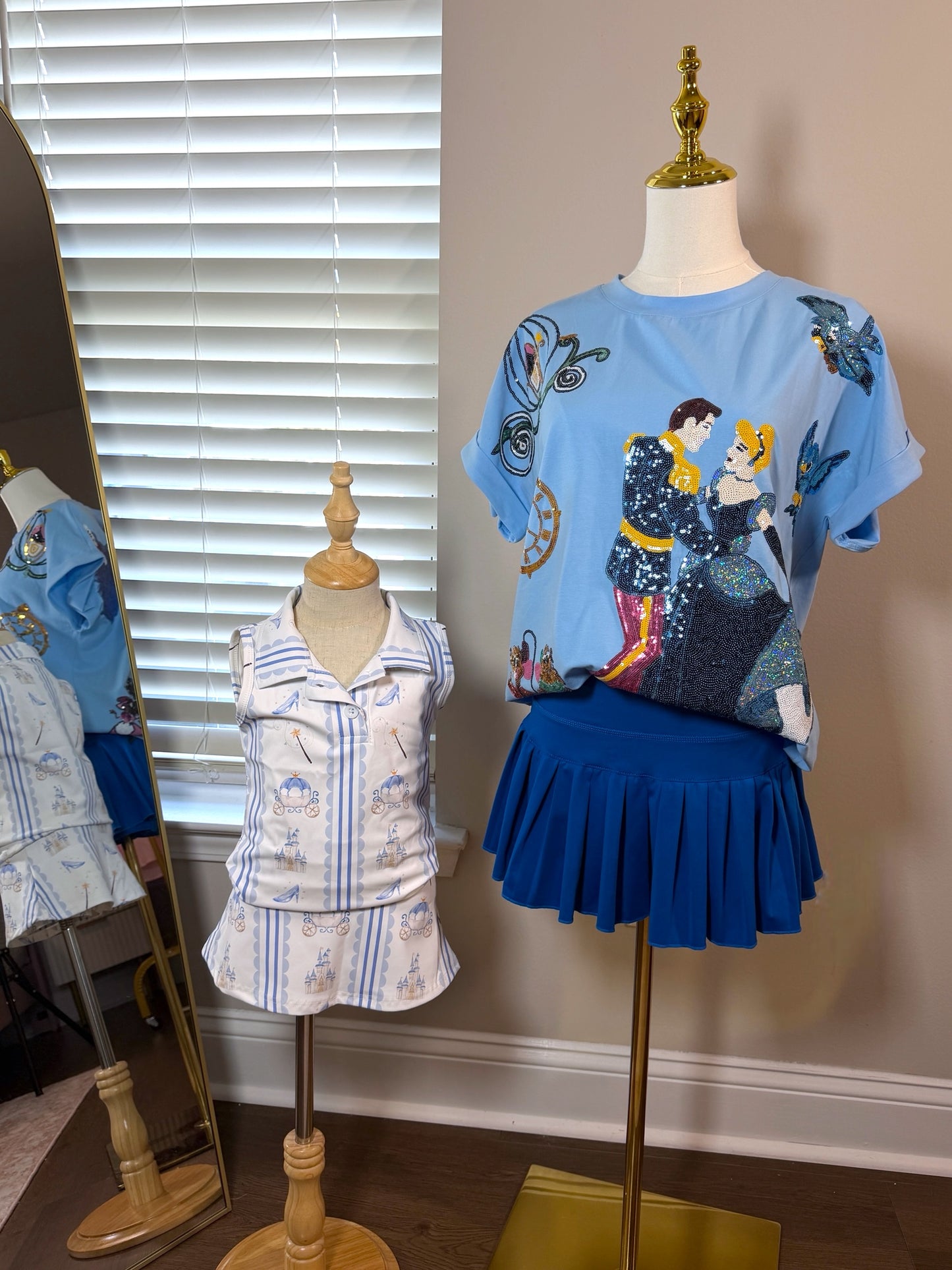 PRESALE - Blue Cindy & Friends - Women